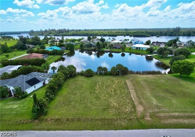 2nd image of 17091 Waters Edge Cir, North Fort Myers, FL 33917 | MLS# 2026023439