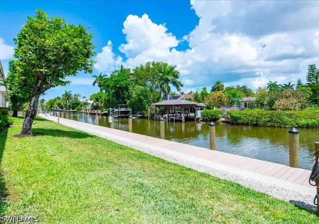 2nd image of 1200 Cherrystone Ct, Naples, FL 34102