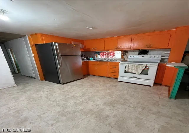 5th image of 11225 Torchfire Trl, Bonita Springs, FL 34135 | MLS# 2026023506