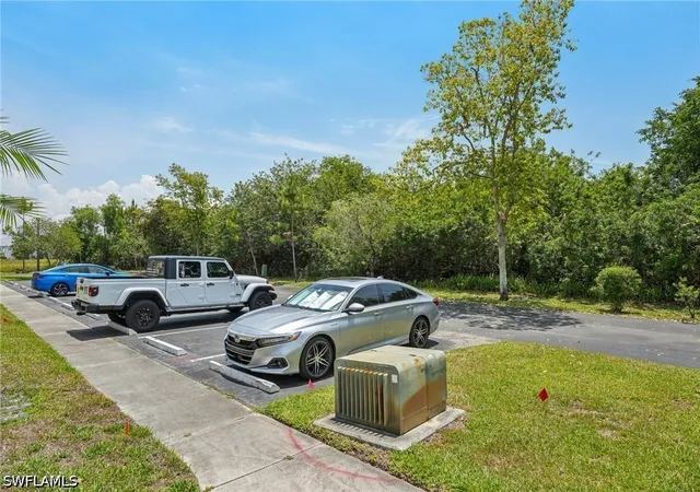 28th image of 13345 Broadhurst Loop, Fort Myers, FL 33919 | MLS# 226020942