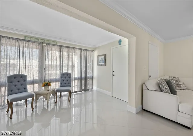 4th image of 2100 Gulf Shore Blvd N #212, Naples, FL 34102 | MLS# 226019733