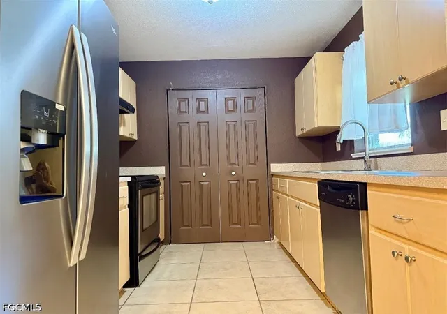 2nd image of 540 Orchard Park Dr, Clewiston, FL 33440 | MLS# 2026023577