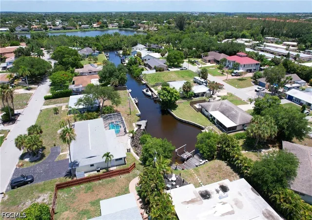 2nd image of 1012 Wyomi Dr, Fort Myers, FL 33919 | MLS# 2026023588