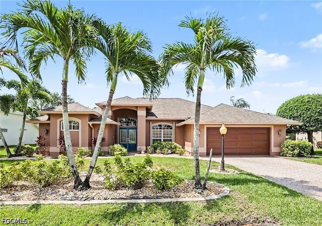 Photo 1 of Single family home for sale at 7860 Twin Eagle Ln, Fort Myers, FL 33912 | MLS# 2026023595 | Listing updated on 2026-07-28