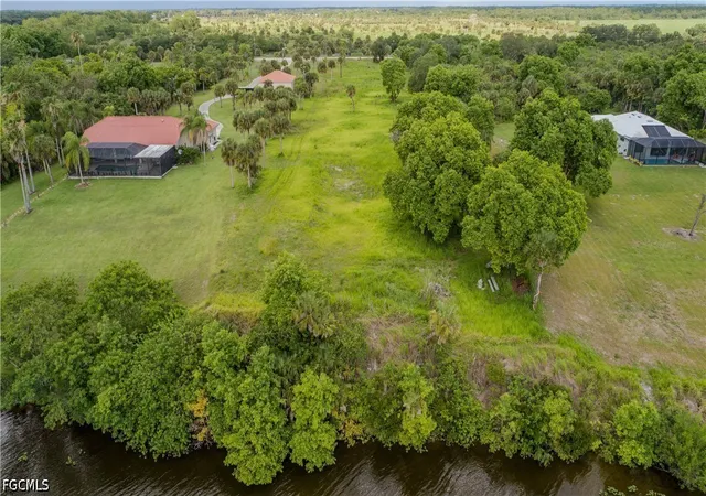 4th image of 5220 Fort Denaud Road, Labelle, FL 33935 | MLS# 2026023693