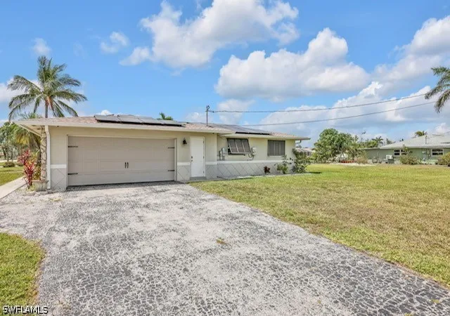 Photo 1 of Single family home for sale at 1831 Palaco Grande Pkwy, Cape Coral, FL 33904 | MLS# 226020974 | Listing updated on 2026-05-28