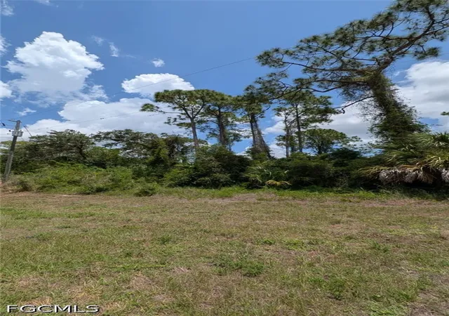 4th image of 6065 S Moss Cir, Labelle, FL 33935 | MLS# 2026023703