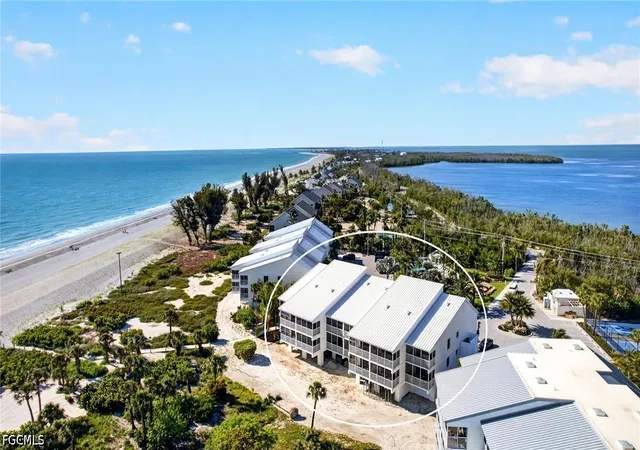 5th image of 2125 Gulf Beach Villas, Captiva, FL 33924 | MLS# 2026023718