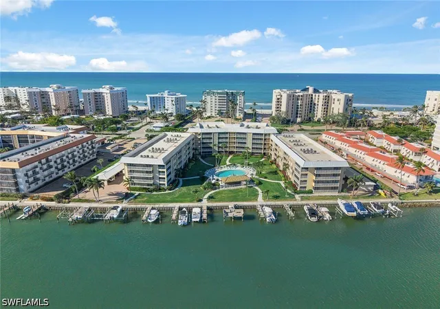 27th image of 3000 Gulf Shore Blvd N #101, Naples, FL 34103 | MLS# 226021019
