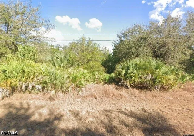 Photo 2 of Land for sale at 418 Glenn Ave, Lehigh Acres, FL 33972 | MLS# 2026023776 | Listing updated on 2026-08-01
