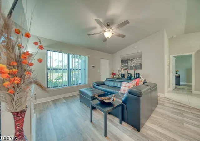 Photo 4 of Single family home for sale at 520 Wilmington Pkwy, Cape Coral, FL 33993 | MLS# 2026023778 | Listing updated on 2026-07-18