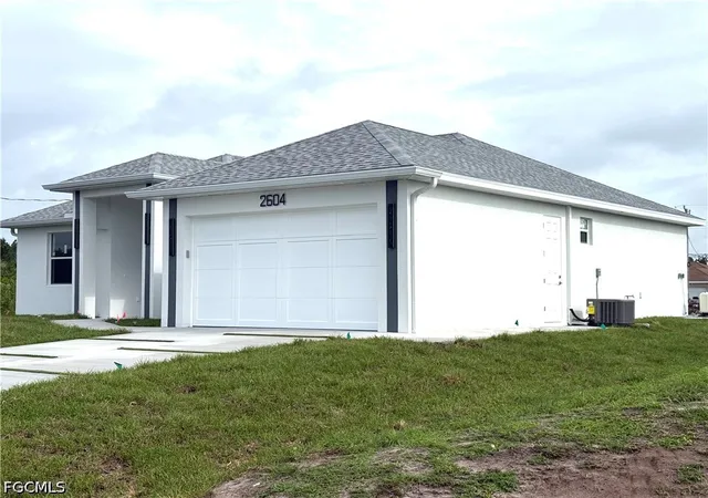 Photo 1 of Single family home for sale at 2604 15th Street Sw, Lehigh Acres, FL 33976 | MLS# 2026023826 | Listing updated on 2026-10-01