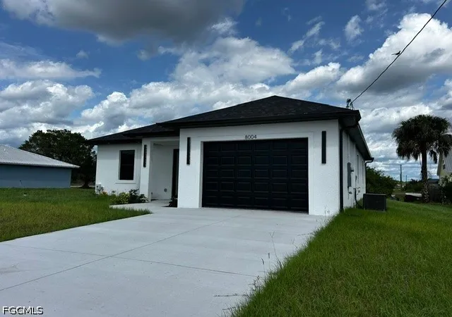 2nd image of 9014 Lawn Ct, Labelle, FL 33935 | MLS# 2026023883