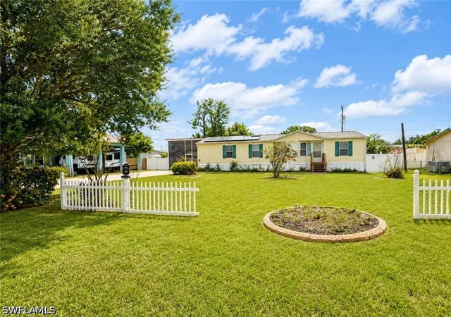 2nd image of 8269 Penny Dr, North Fort Myers, FL 33917 | MLS# 226021264