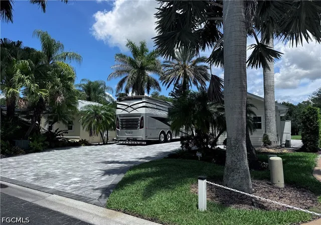 25th image of Lot 303 3047 Riverboat Lndg, La Belle, FL 33935 | MLS# 2026023932