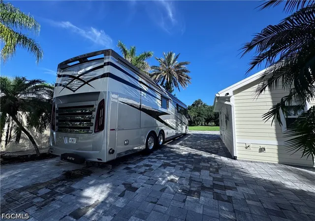 5th image of Lot 303 3047 Riverboat Lndg, La Belle, FL 33935 | MLS# 2026023932