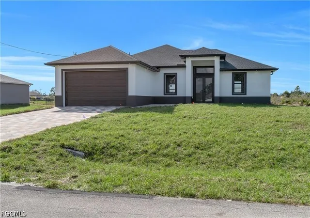 3rd image of 803 Pine Ave, Lehigh Acres, FL 33972 | MLS# 2026023960