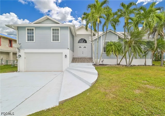 Photo 1 of Single family home for sale at 17611 Boat Clb Dr, Fort Myers, FL 33908 | MLS# 2026024000 | Listing updated on 2026-07-27