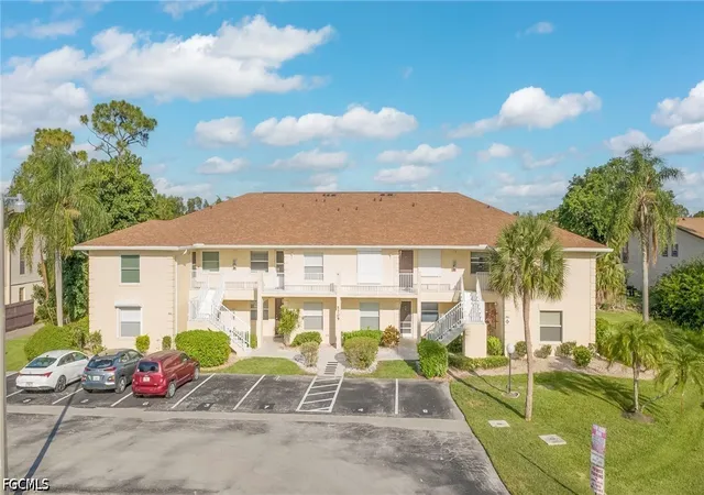 28th image of 5709 Foxlake Dr #208, North Fort Myers, FL 33917 | MLS# 2026024001
