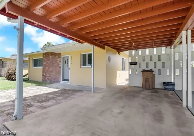 4th image of 2212 E 6Th St, Lehigh Acres, FL 33936 | MLS# 2026024019