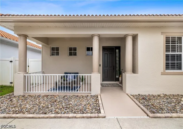 Photo 2 of Sale Pending at 12874 Timber Ridge Dr, Fort Myers, FL 33913 | MLS# 2026024061 | Listing updated on 2026-07-20