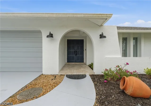 5th image of 4129 Country Club Blvd, Cape Coral, FL 33904 | MLS# 2026024066