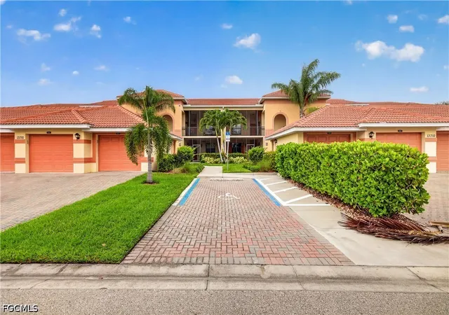 2nd image of 13710 Julias Wy #924, Fort Myers, FL 33919 | MLS# 2026024073