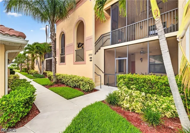 4th image of 13710 Julias Wy #924, Fort Myers, FL 33919 | MLS# 2026024073