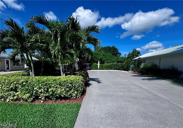 29th image of Lot 39 3015 W Riverbend Resort Blvd, La Belle, FL 33935 | MLS# 2026024086