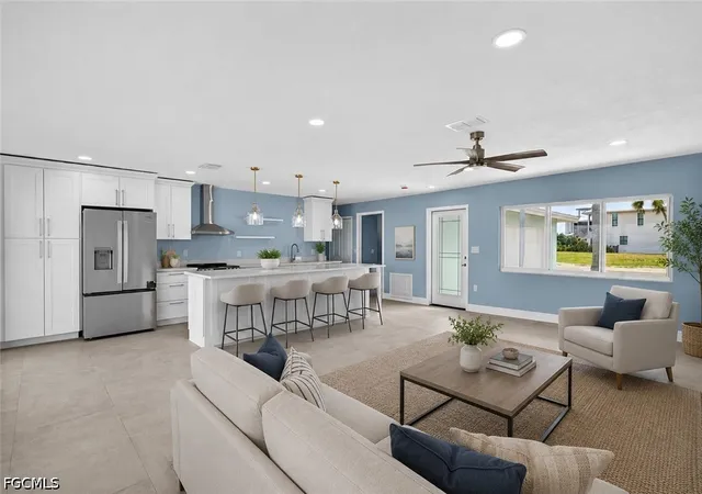 4th image of 3 Bayview Blvd, Fort Myers Beach, FL 33931 | MLS# 2026024105