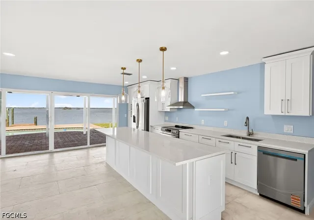 5th image of 3 Bayview Blvd, Fort Myers Beach, FL 33931 | MLS# 2026024105