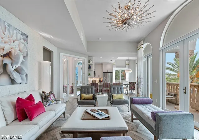 4th image of 375 5Th Ave S, Naples, FL 34102