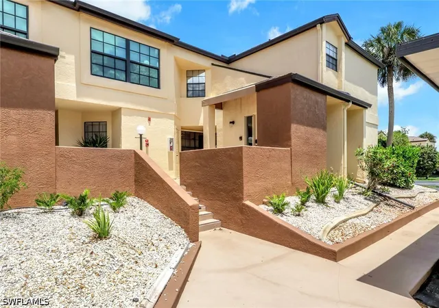 3rd image of 17280 Eagle Trace, Fort Myers, FL 33908