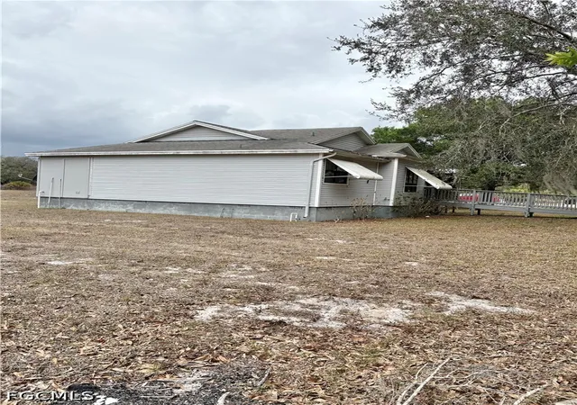 4th image of 230 N Brida St, Clewiston, FL 33440 | MLS# 2026024174