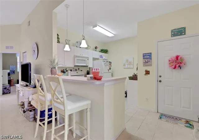 3rd image of 4236 Bellasol Cir, Fort Myers, FL 33916