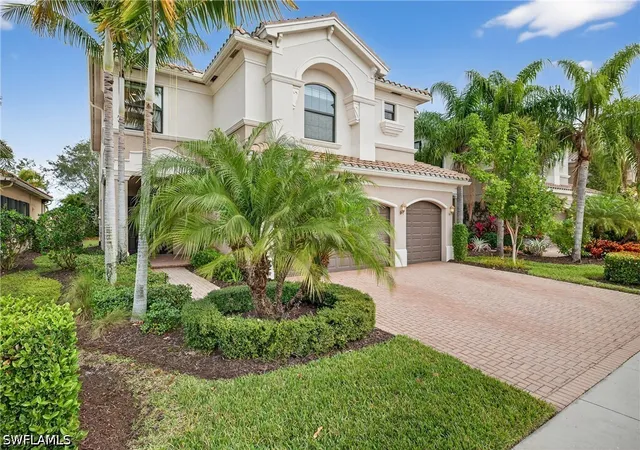 1st image of 13852 Luna Dr, Naples, FL 34109 | MLS# 226021472