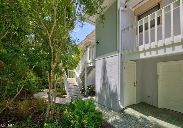 4th image of 1986 Wild Lime Dr, Sanibel, FL 33957 | MLS# 2026024240