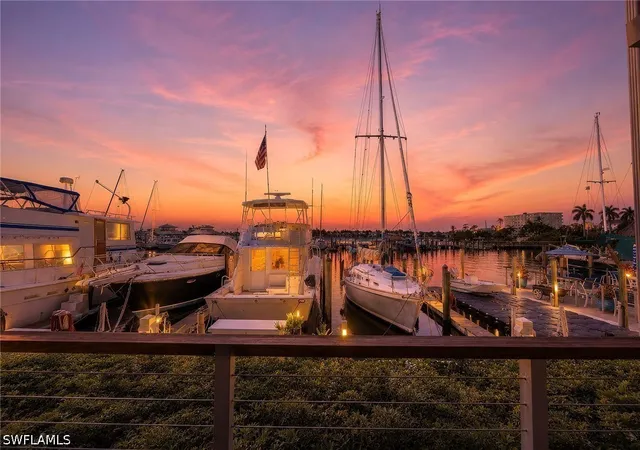 Listing Photo 1 - Condo for sale in building located at 900 Broad Ave S, Naples, FL 34102 - Unit #125