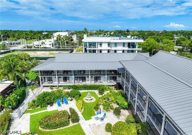 50th image of 900 Broad Ave S #125, Naples, FL 34102 | MLS# 226021422