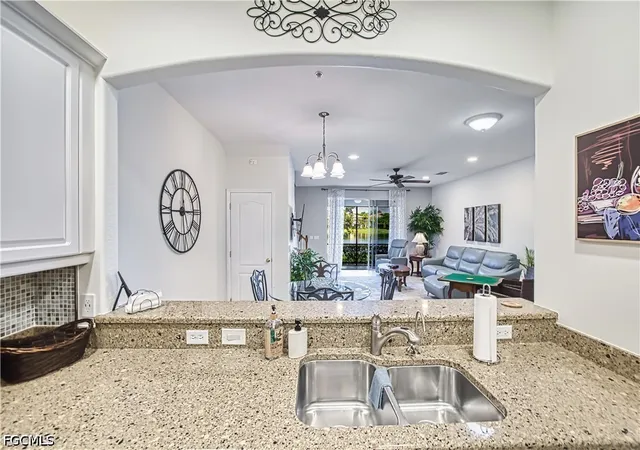 Photo 4 of Townhouse for sale at 3111 Cottonwood Bnd #1704, Fort Myers, FL 33905 | MLS# 2026024282 | Listing updated on 2026-06-06