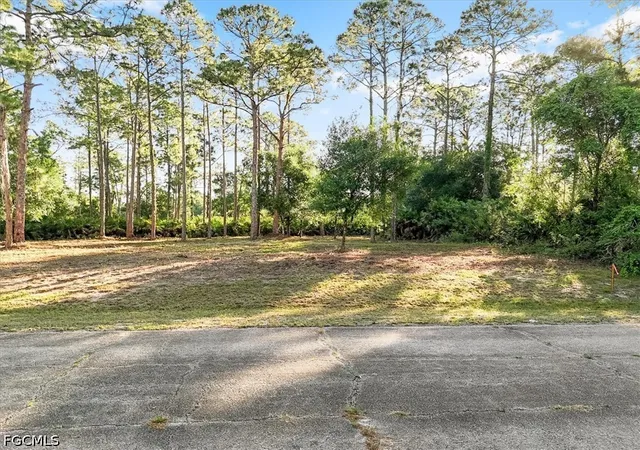 1st image of 107 Rosemont Pl, La Belle, FL 33935 | MLS# 2026024296
