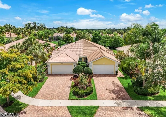 Homes for sale in Bonita Springs, FL | 28179 Islet Trl, Bonita Springs, FL 34135 | MLS# 226021157