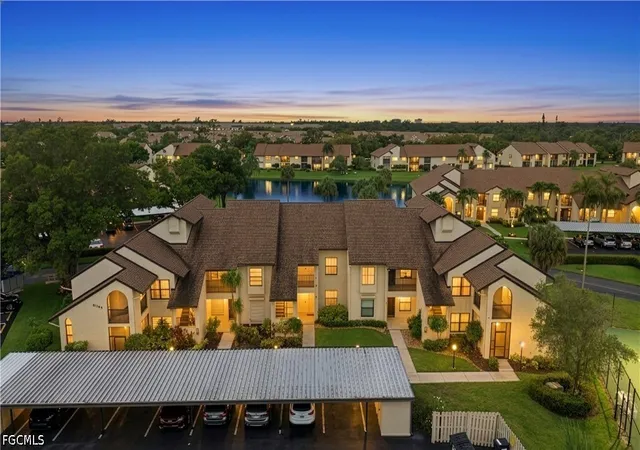 Listing Photo 2 - Condo for sale in building located at 8382 Charter Clb Cir, Fort Myers, FL 33919 - Unit #4