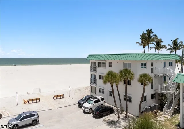 Homes for sale in Fort Myers Beach, FL | 6500 Estero Boulevard, Fort Myers Beach, FL 33931 | Houzeo