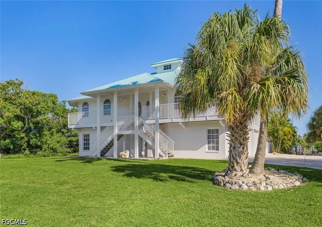 Photo 4 of Single family home for sale at 7380 Barrancas Ave, Bokeelia, FL 33922 | MLS# 2026024358 | Listing updated on 2026-06-01