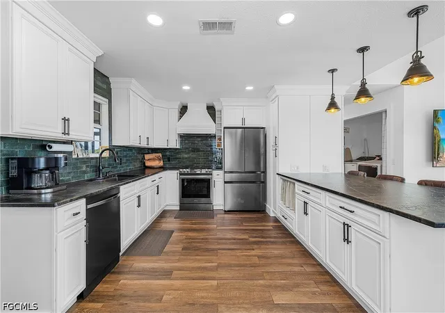Photo 3 of Single family home for sale at 2551 Tamarind St, Saint James City, FL 33956 | MLS# 2026024360 | Listing updated on 2026-07-06