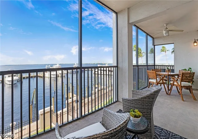2nd image of 1920 Virginia Ave #202, Fort Myers, FL 33901 | MLS# 2026024395