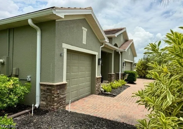 4th image of 3300 Hampton Blvd, Alva, FL 33920 | MLS# 2026024405