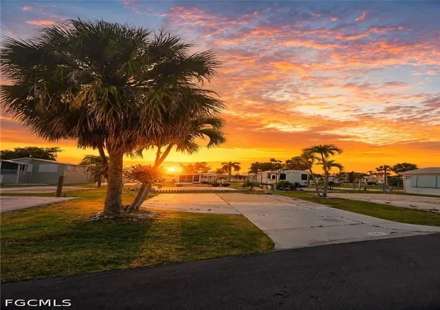 Photo 1 of Land for sale at 19681 Summerlin #40 Rd, Fort Myers, FL 33908 | MLS# 2026024421 | Listing updated on 2026-06-03