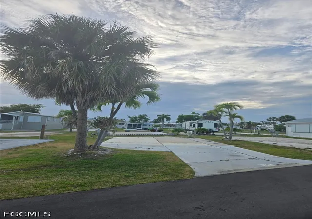 Photo 2 of Land for sale at 19681 Summerlin #40 Rd, Fort Myers, FL 33908 | MLS# 2026024421 | Listing updated on 2026-06-03
